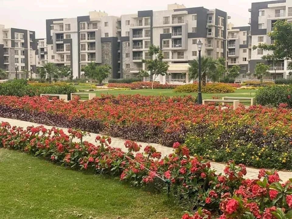 شقه مفروشه فاخره بالقاهره الجديده Daire New Cairo Dış mekan fotoğraf